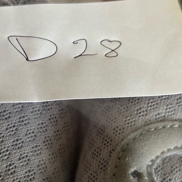 Nike White and Gray Women’s Sneakers Size 8 - Picture 11 of 11